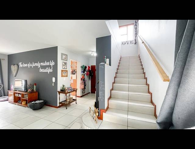 3 BEDROOM DUPLEX FOR SALE IN EDENVALE CENTRAL